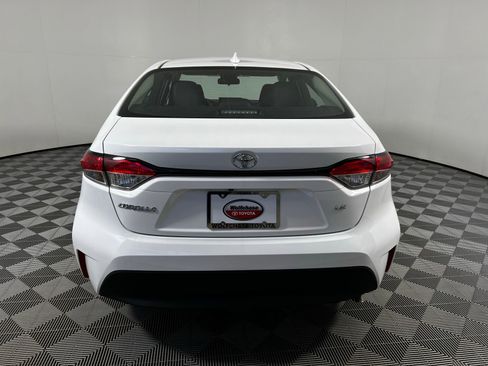 Certified 2025 Toyota Corolla LE image 6