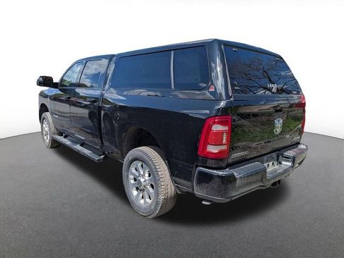 Used 2022 RAM 2500 Big Horn w/ Level C Equiment Group AWD/4WD image 3