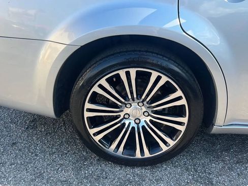 Used 2006 Chrysler 300 Touring w/ Sound Group RWD image 25
