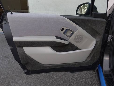 Used 2015 BMW i3 w/ Range Extender RWD image 31