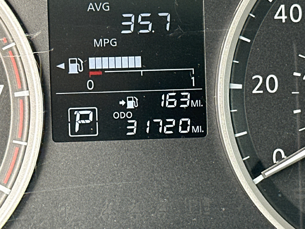 Used 2025 Nissan Versa S w/ Trunk Package FWD image 28
