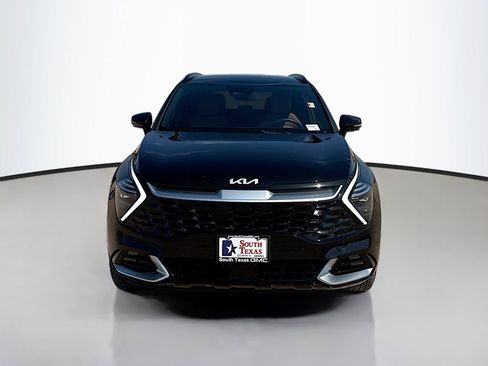 Used 2025 Kia Sportage SX image 2