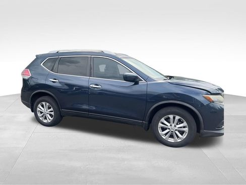Used 2016 Nissan Rogue SV FWD image 34