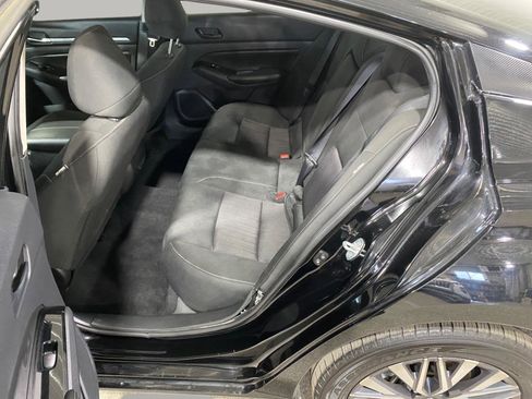 Used 2023 Nissan Altima 2.5 SV image 12