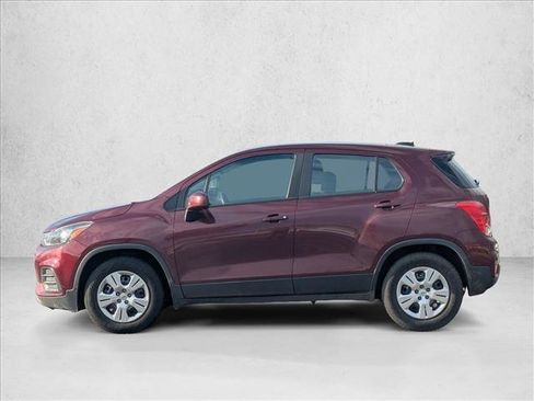 Used 2017 Chevrolet Trax LS FWD image 8