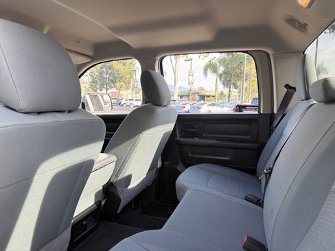 Used 2018 RAM 1500 Express w/ Express Value Package image 16