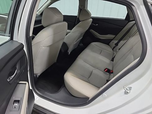 Certified 2024 Honda Accord EX image 31