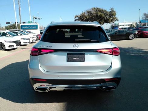 Used 2025 Mercedes-Benz GLC 300 image 7