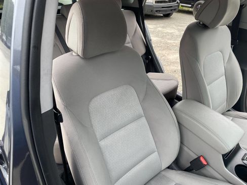 Used 2012 Toyota Highlander Limited w/ Tow Pkg AWD/4WD image 29