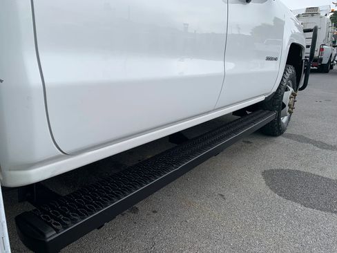 Used 2015 Chevrolet Silverado 3500 W/T w/ WT Convenience Package AWD/4WD image 19
