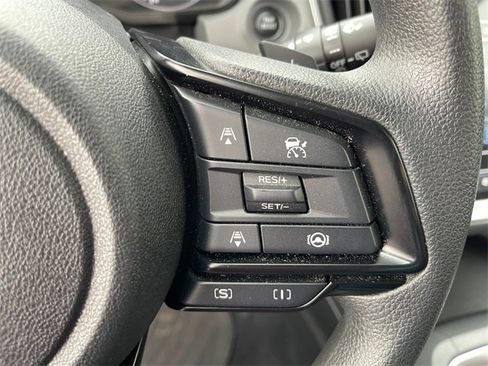 Certified 2024 Subaru Crosstrek 2.0i Premium image 25
