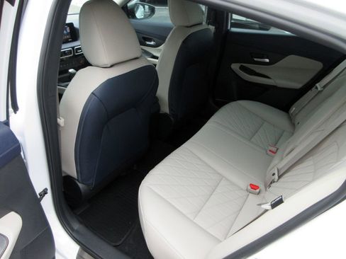 New 2026 Nissan Sentra SL w/ Floor Mat Package FWD image 10