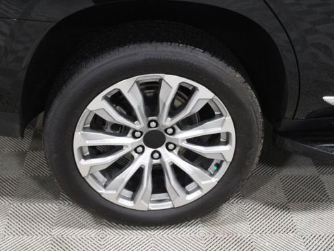 Certified 2024 GMC Yukon Denali w/ Max Trailering Package image 45