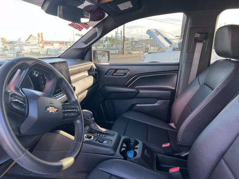 Used 2023 Chevrolet Colorado W/T w/ Safety Package AWD/4WD image 11
