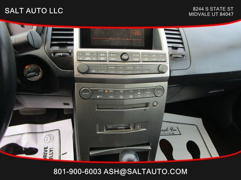 Used 2004 Nissan Maxima 3.5 SE image 11