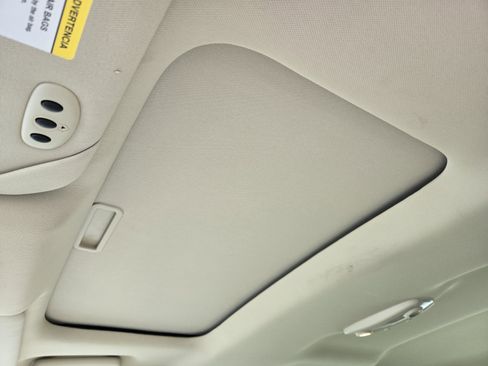 Used 2015 Ford Taurus SEL w/ Equipment Group 201A image 29