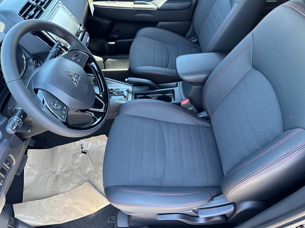 New 2027 Mitsubishi Outlander Sport SE FWD image 22