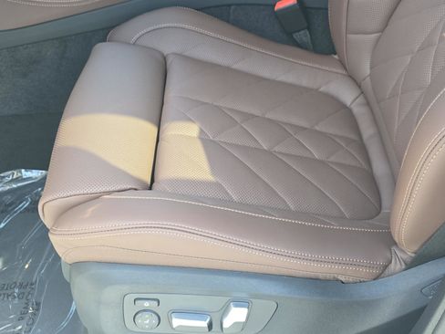 New 2026 BMW X5 sDrive40i w/ M Sport Package image 13