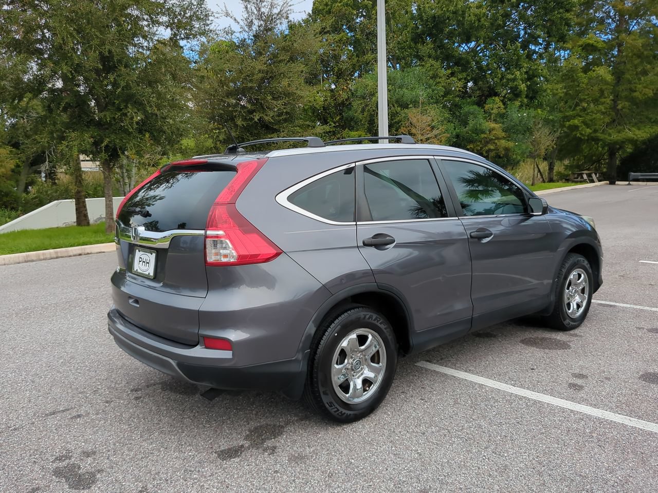 Used 2016 Honda CR-V LX image 7