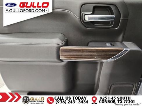 Used 2020 Chevrolet Silverado 1500 RST w/ Texas Edition image 17