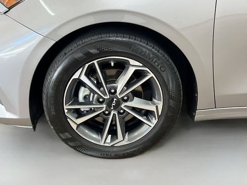 Certified 2023 Kia Forte LXS image 29