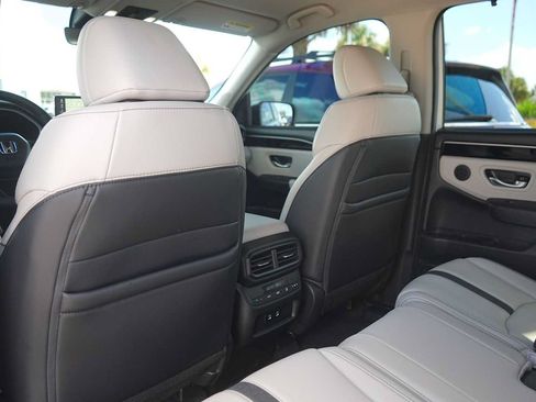 Certified 2026 Honda Pilot EX-L image 12