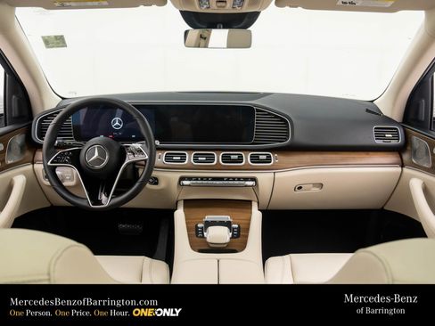 New 2026 Mercedes-Benz GLE 450 4MATIC image 11