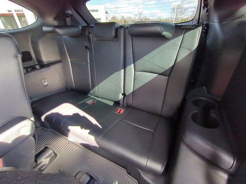 Used 2022 Toyota Highlander XSE image 18