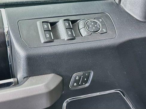 Used 2019 Ford F150 Platinum w/ Equipment Group 701A Luxury AWD/4WD image 24