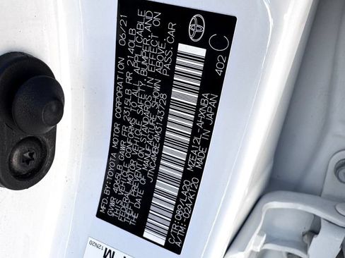 Used 2021 Toyota Corolla XSE FWD image 38