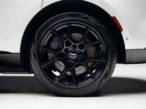 Used 2021 Aston Martin DBX image 20