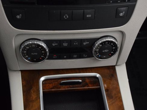 Used 2015 Mercedes-Benz GLK 350 2WD image 29