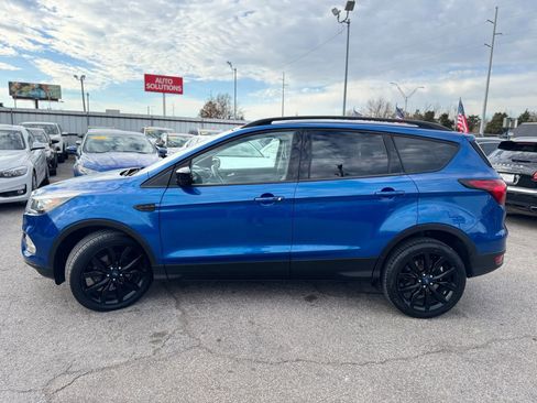 Used 2019 Ford Escape SE FWD image 6