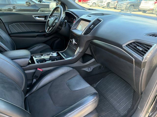Used 2020 Ford Edge ST w/ Equipment Group 401A AWD/4WD image 23
