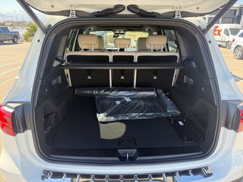 New 2026 Mercedes-Benz GLB 250 4MATIC image 34