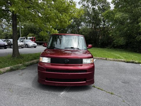 Used 2006 Scion xB image 3