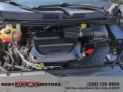 Used 2020 Chrysler Pacifica Touring-L Plus FWD image 30