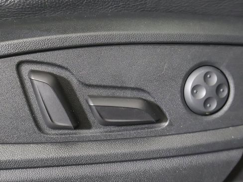 Used 2018 Audi Q5 2.0T Premium Plus w/ Premium Plus Package image 36