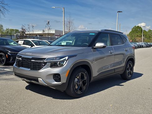 New 2026 Kia Seltos EX image 4