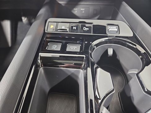 New 2026 Nissan Murano Platinum image 25