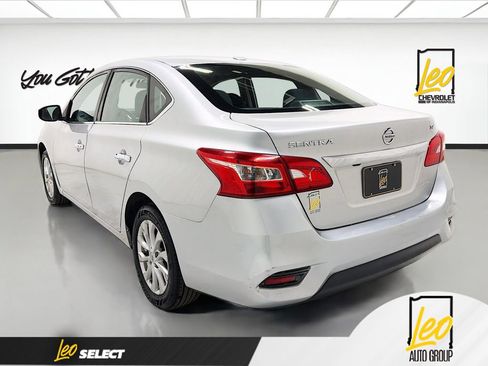 Used 2019 Nissan Sentra SV image 7