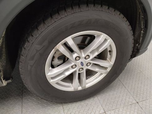 Used 2023 Ford Explorer 4WD image 31