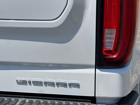 Used 2022 GMC Sierra 1500 Denali Ultimate AWD/4WD image 26