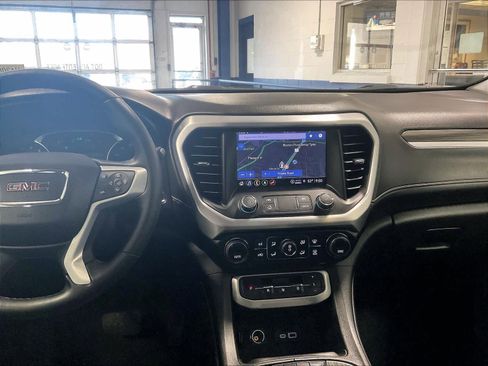 Used 2023 GMC Acadia SLT w/ Elevation Edition AWD/4WD image 18