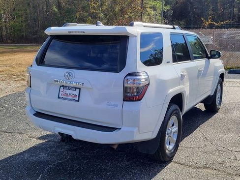 Used 2023 Toyota 4Runner SR5 Premium image 2