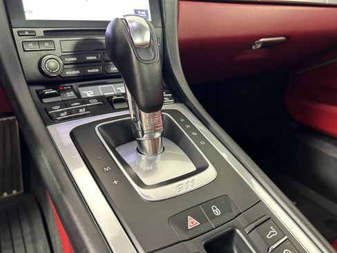 Used 2019 Porsche 911 Carrera RWD image 19