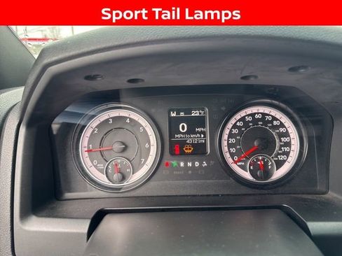 Used 2022 RAM 1500 Classic Warlock image 15