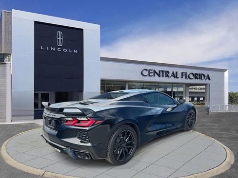 Used 2024 Chevrolet Corvette Stingray Premium Conv w/ Z51 Performance Package image 3