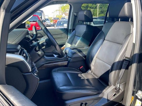 Used 2019 Chevrolet Tahoe LT AWD/4WD image 7