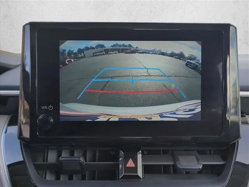 Used 2023 Toyota Corolla LE image 15